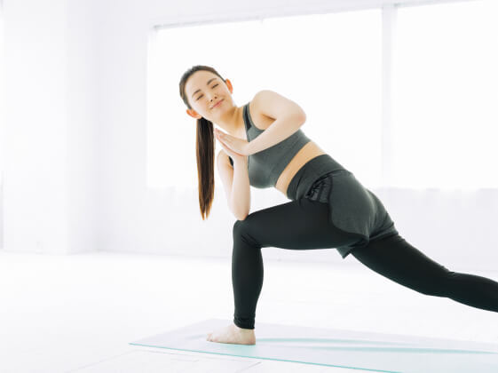 美腸ストレッチ